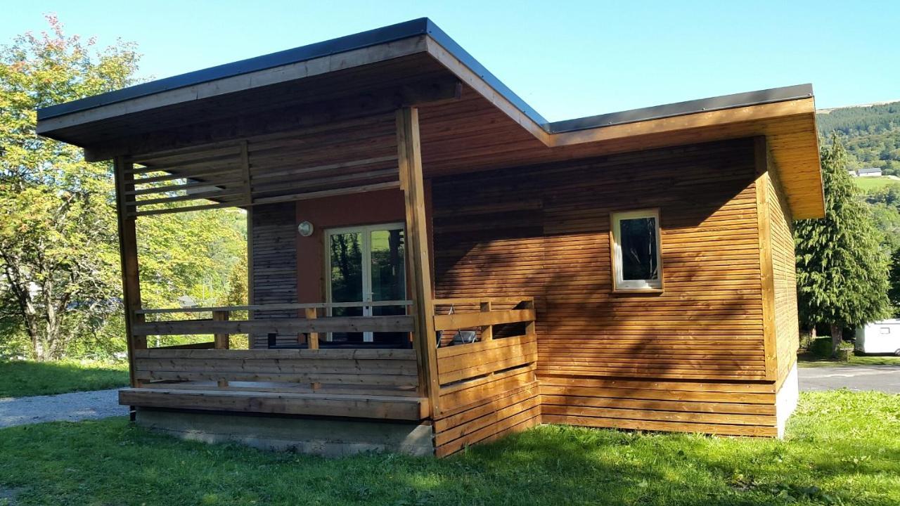 Camping Les Vernieres La Bourboule Sancy Exterior foto