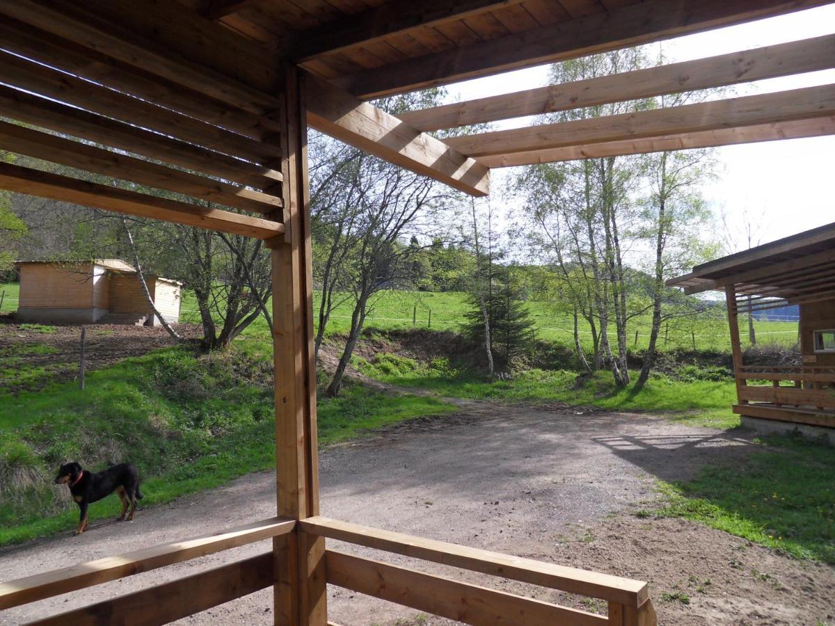 Camping Les Vernieres La Bourboule Sancy Exterior foto
