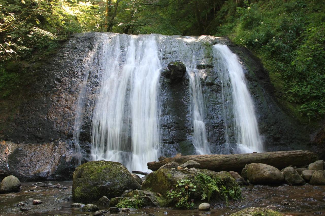 Camping Les Vernieres La Bourboule Sancy Exterior foto