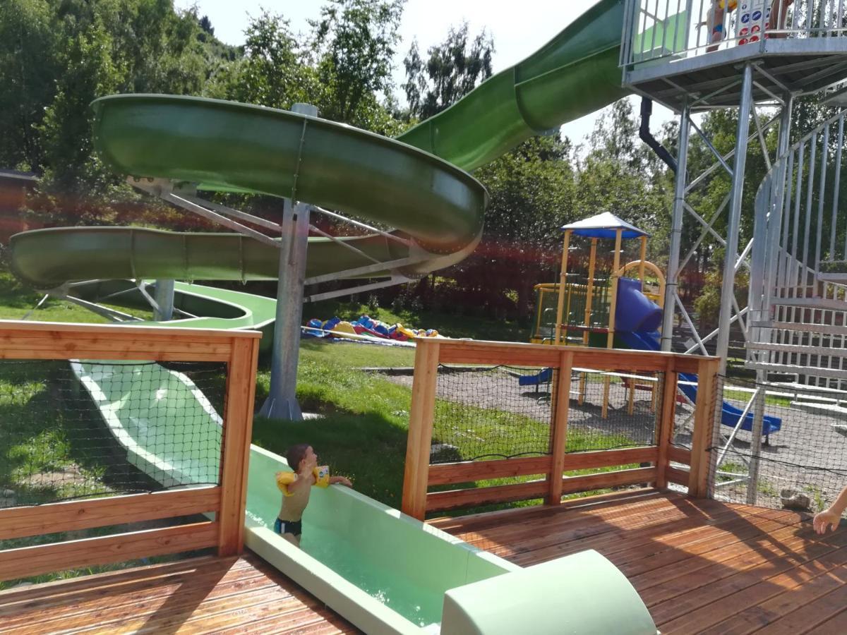 Camping Les Vernieres La Bourboule Sancy Exterior foto
