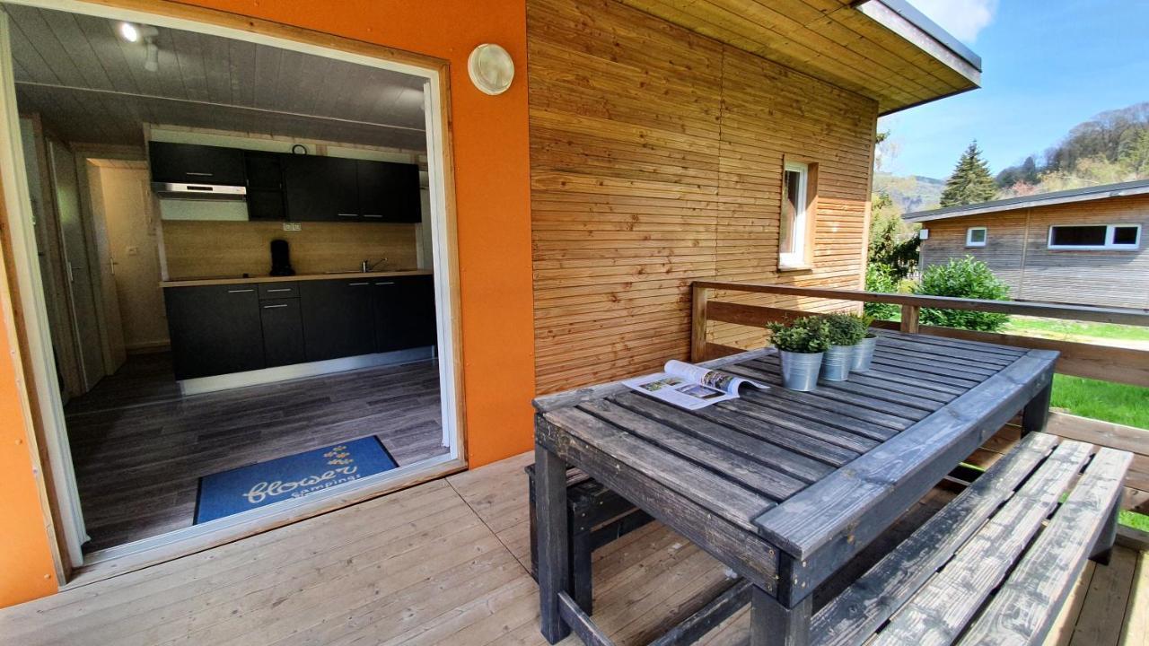 Camping Les Vernieres La Bourboule Sancy Exterior foto