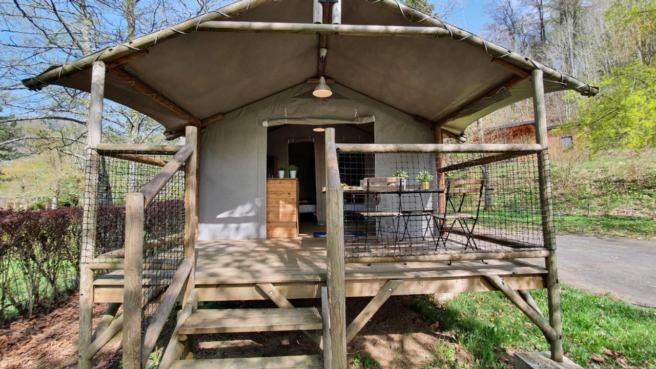 Camping Les Vernieres La Bourboule Sancy Exterior foto